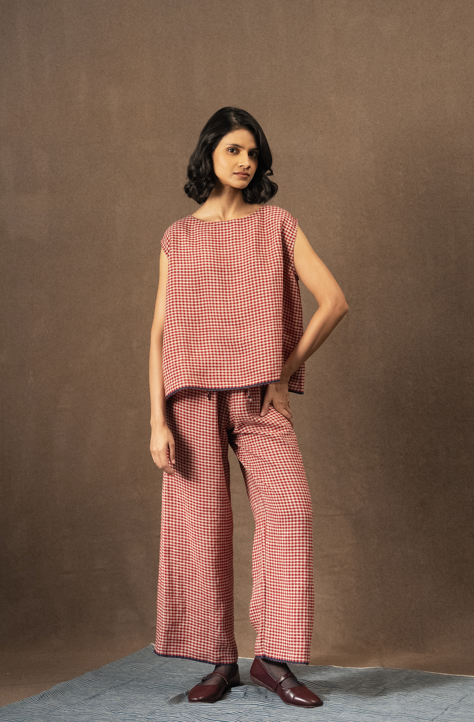 AISHANI Linen Top - Crimson Check