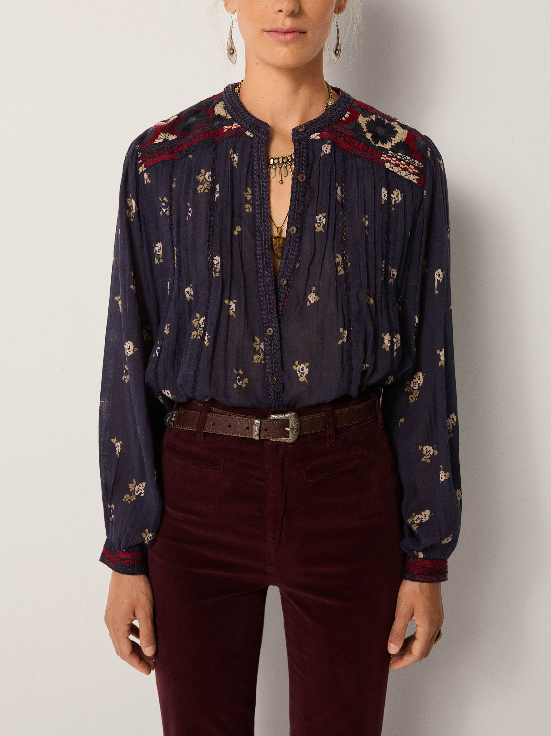 MILLA BLOUSE - Navy