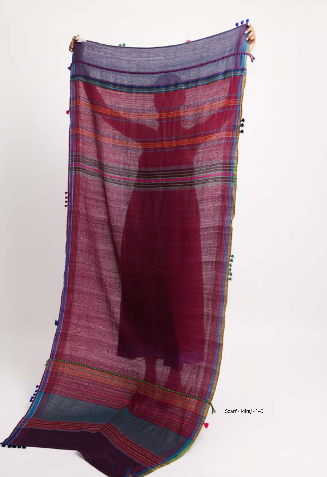 MIRAJ 149  Woollen Scarf - Grape