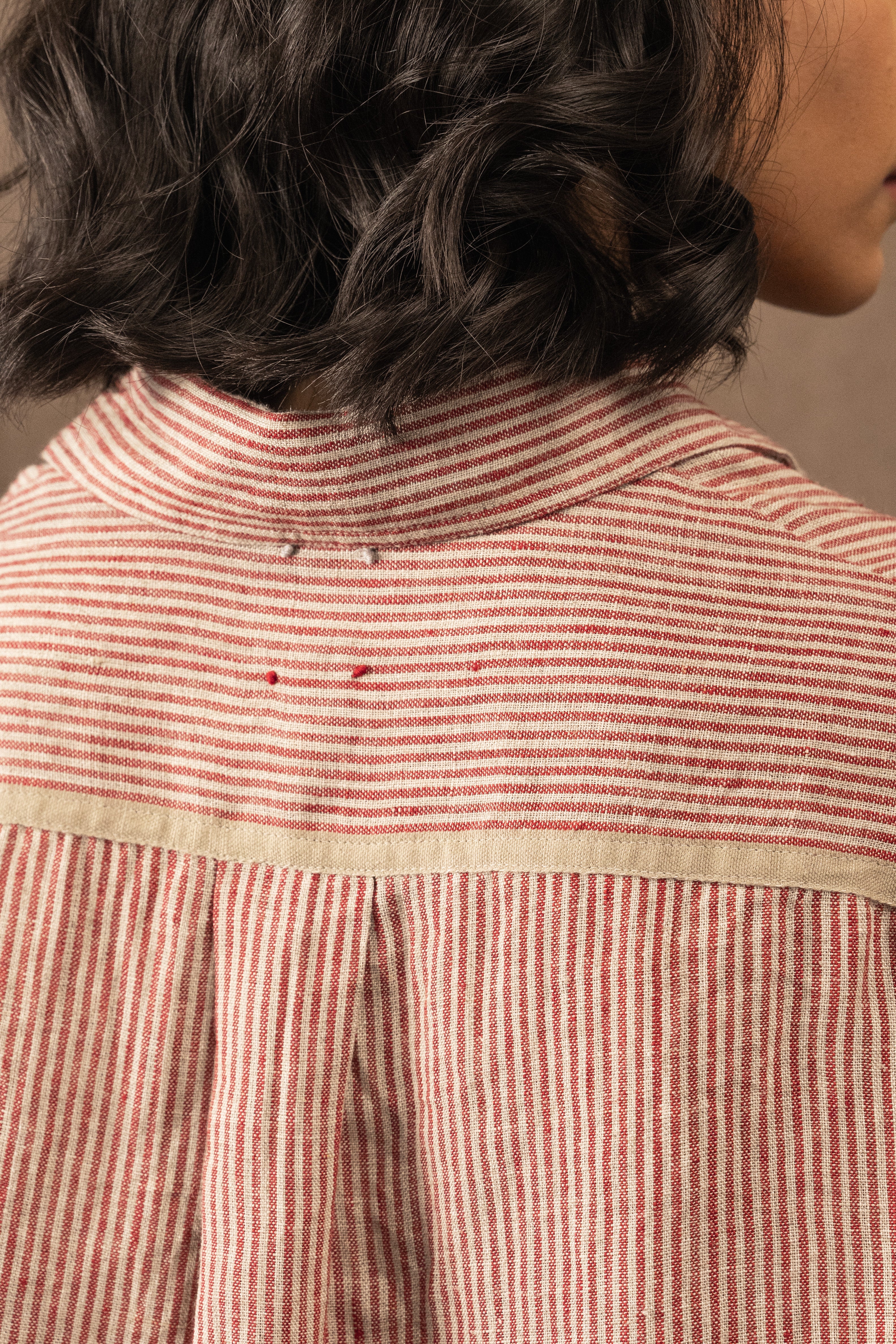 AHRA LINE SHIRT - Crimson Stripe