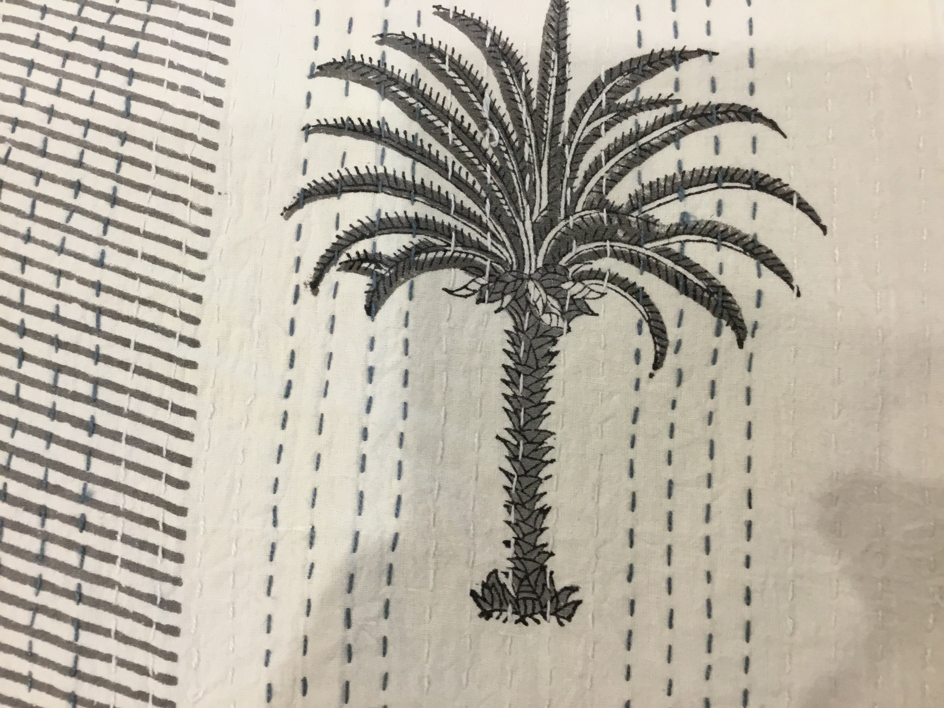 KANTHA - DATE PALM STORM