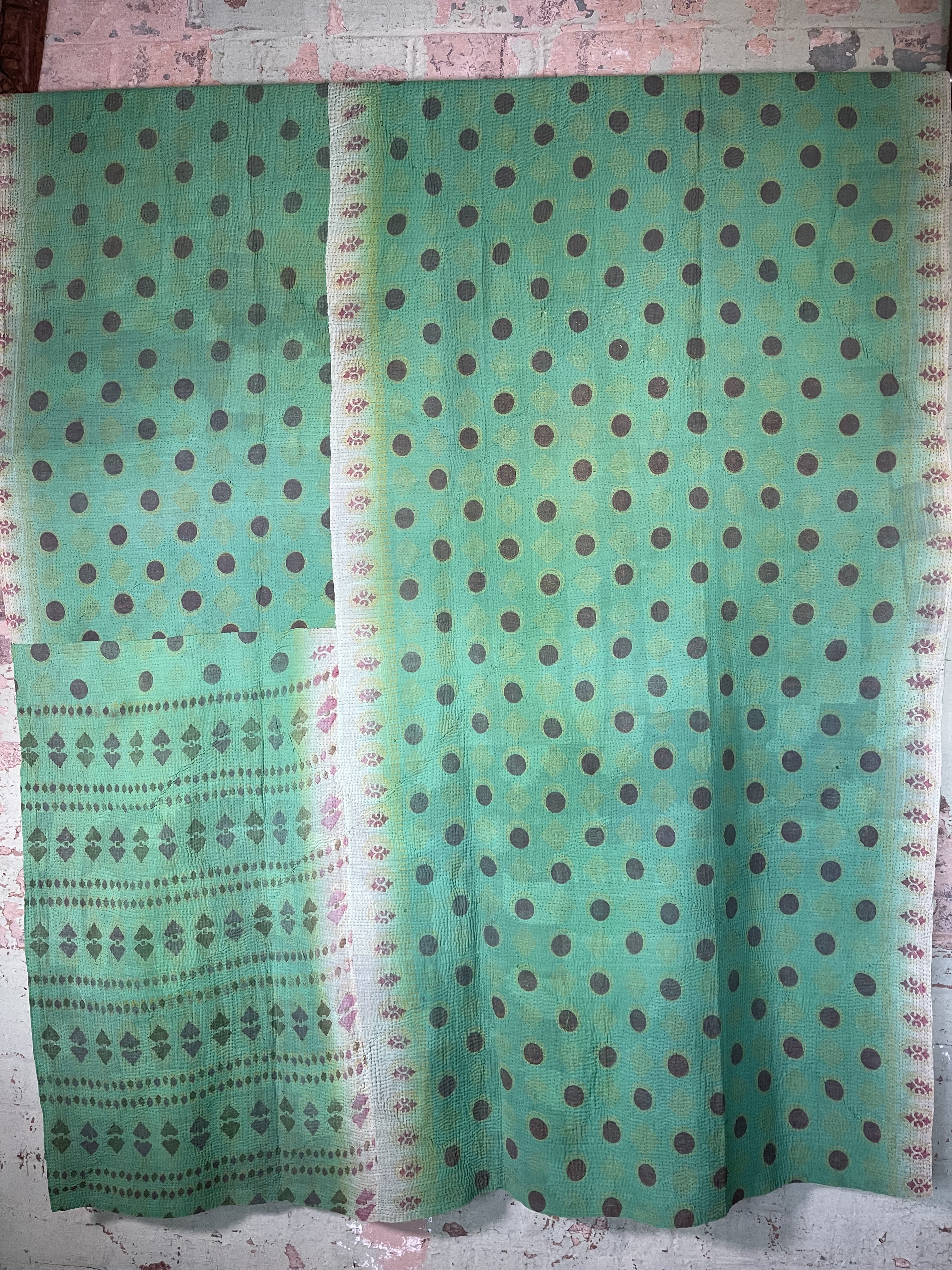 VINTAGE KANTHA - EMERALD SPOT