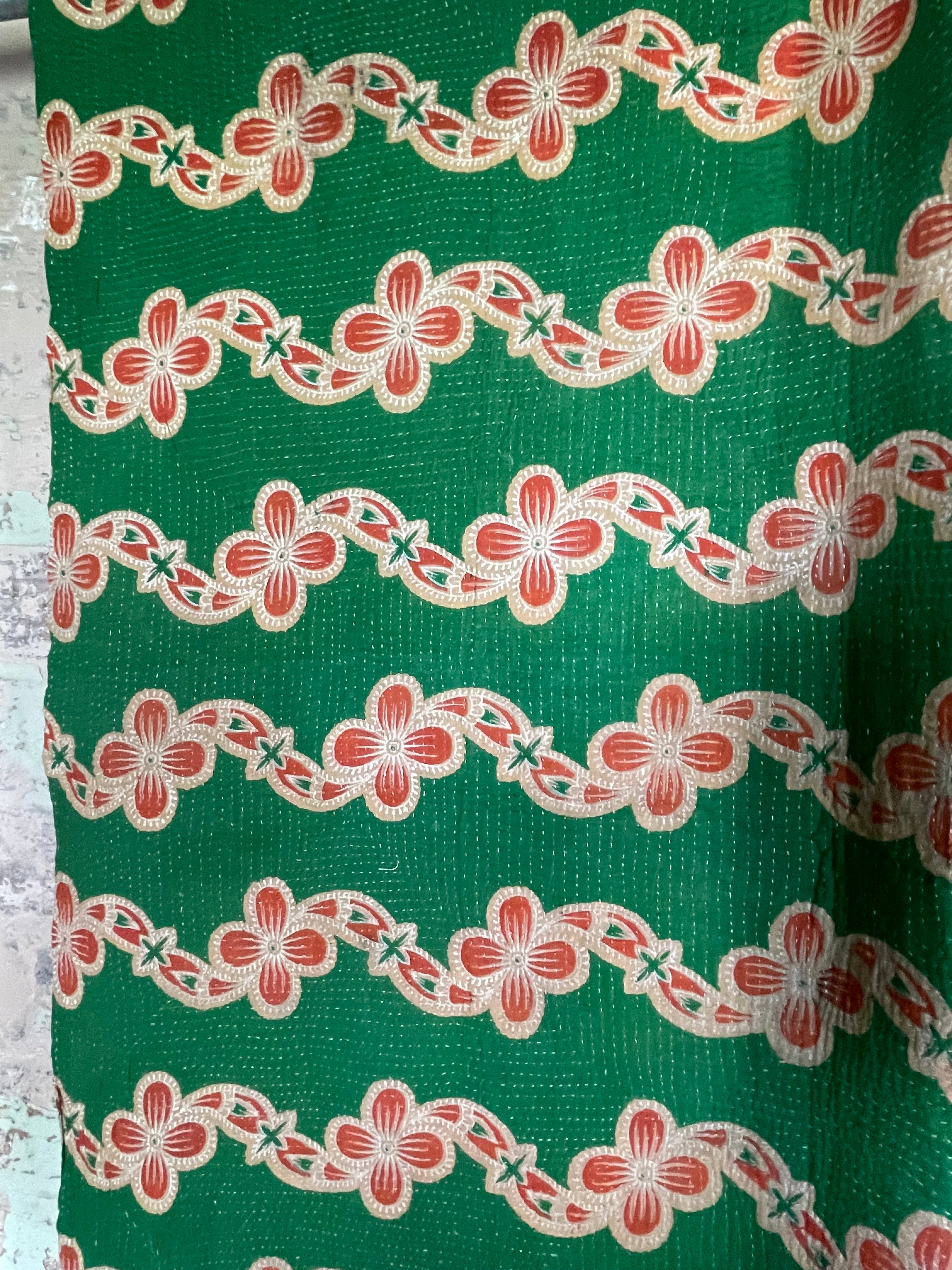 VINTAGE KANTHA - SHAMROCK