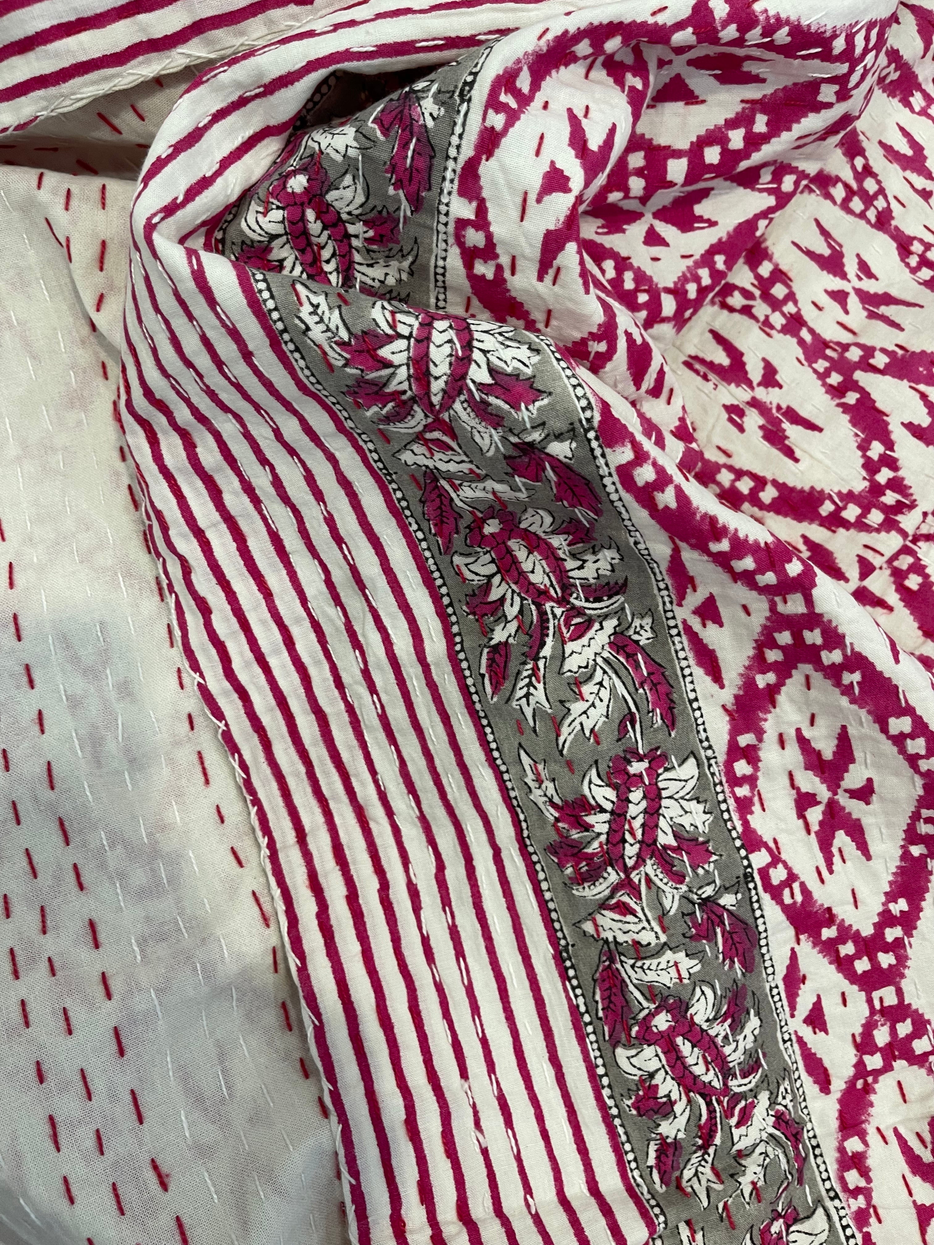 KANTHA - CHEVRON CERISE