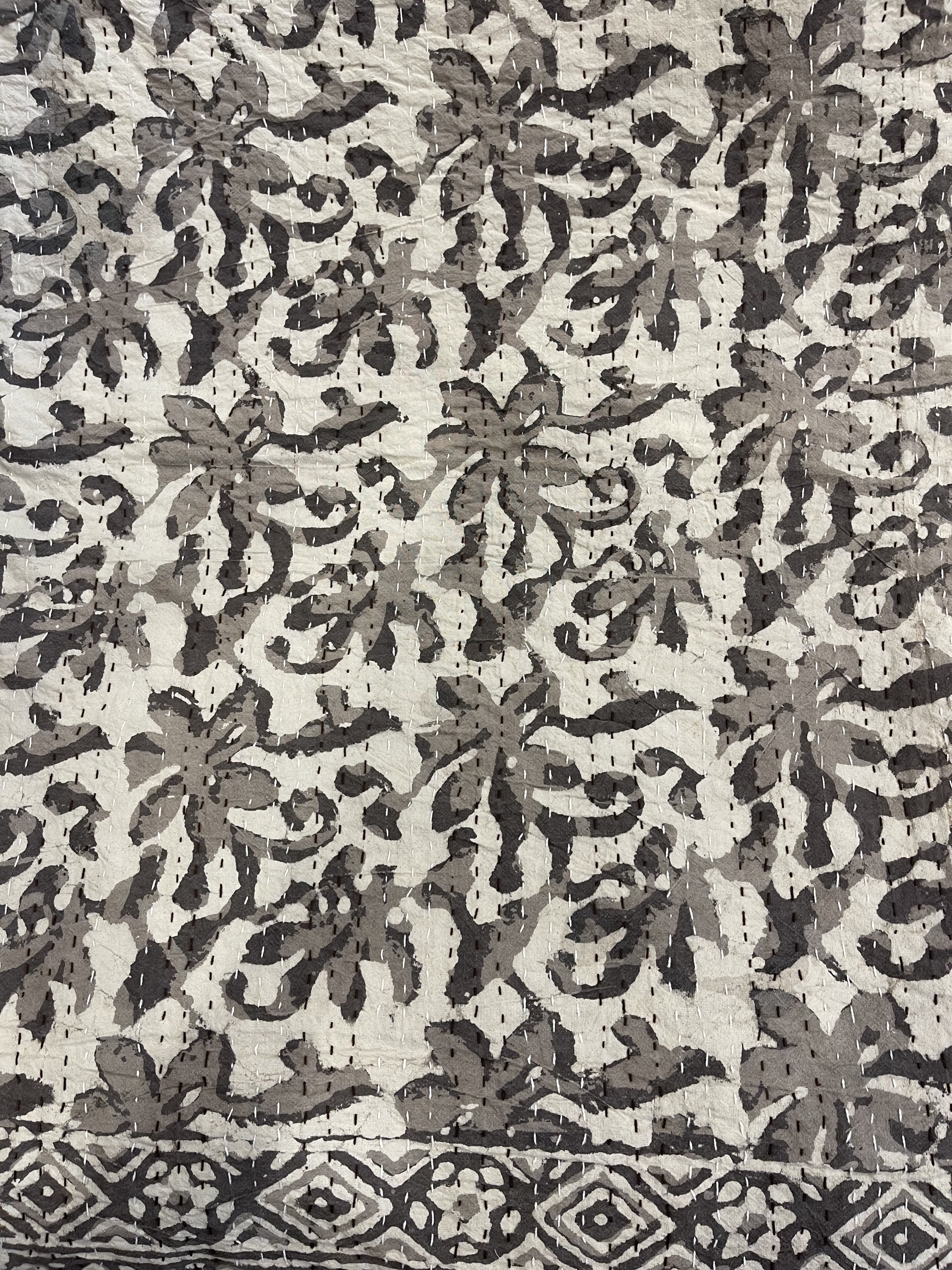 KANTHA - FLOWERS IN THE WOOD