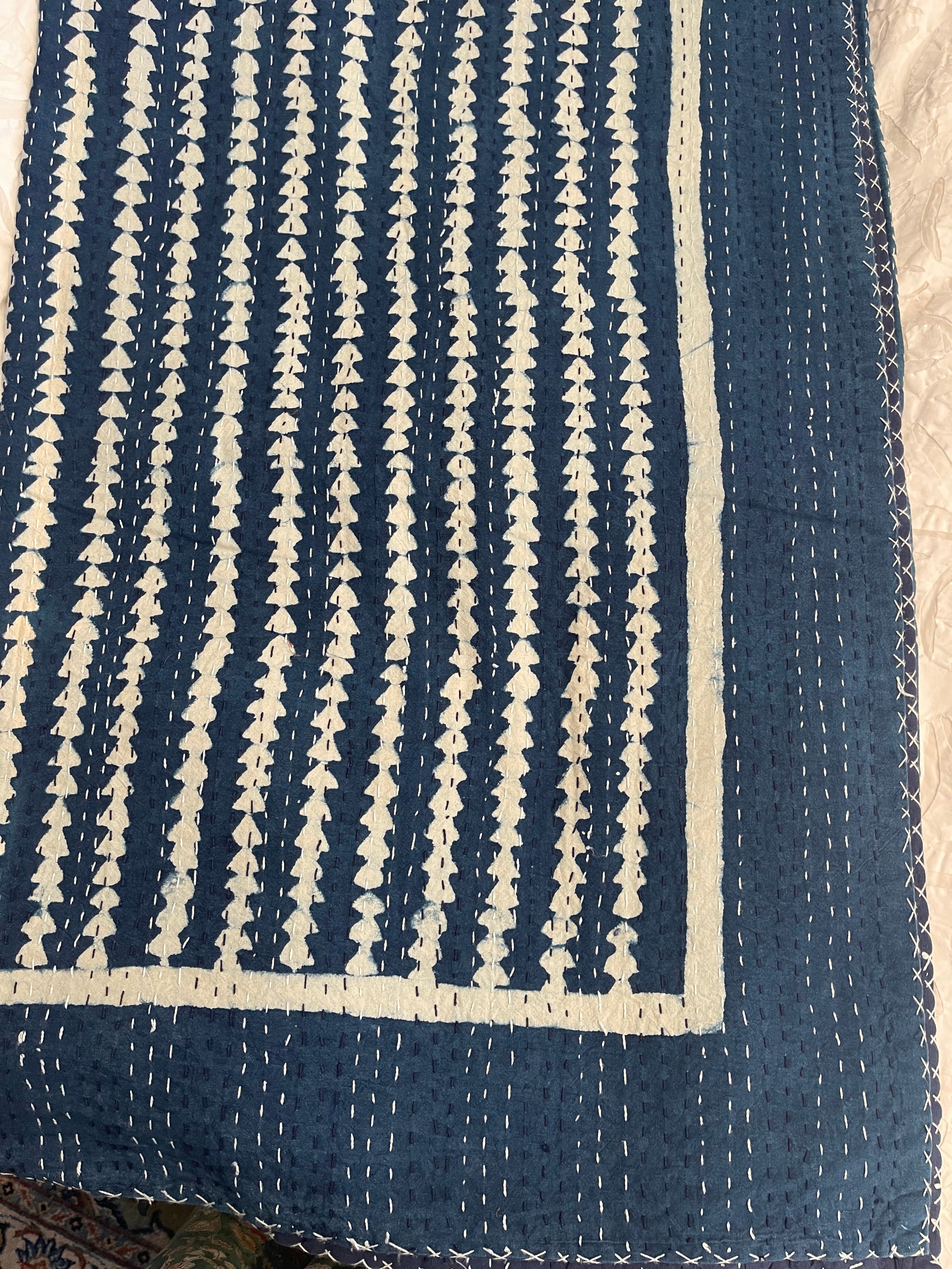 KANTHA - INDIGO SERRATED BANKSIA LEAF