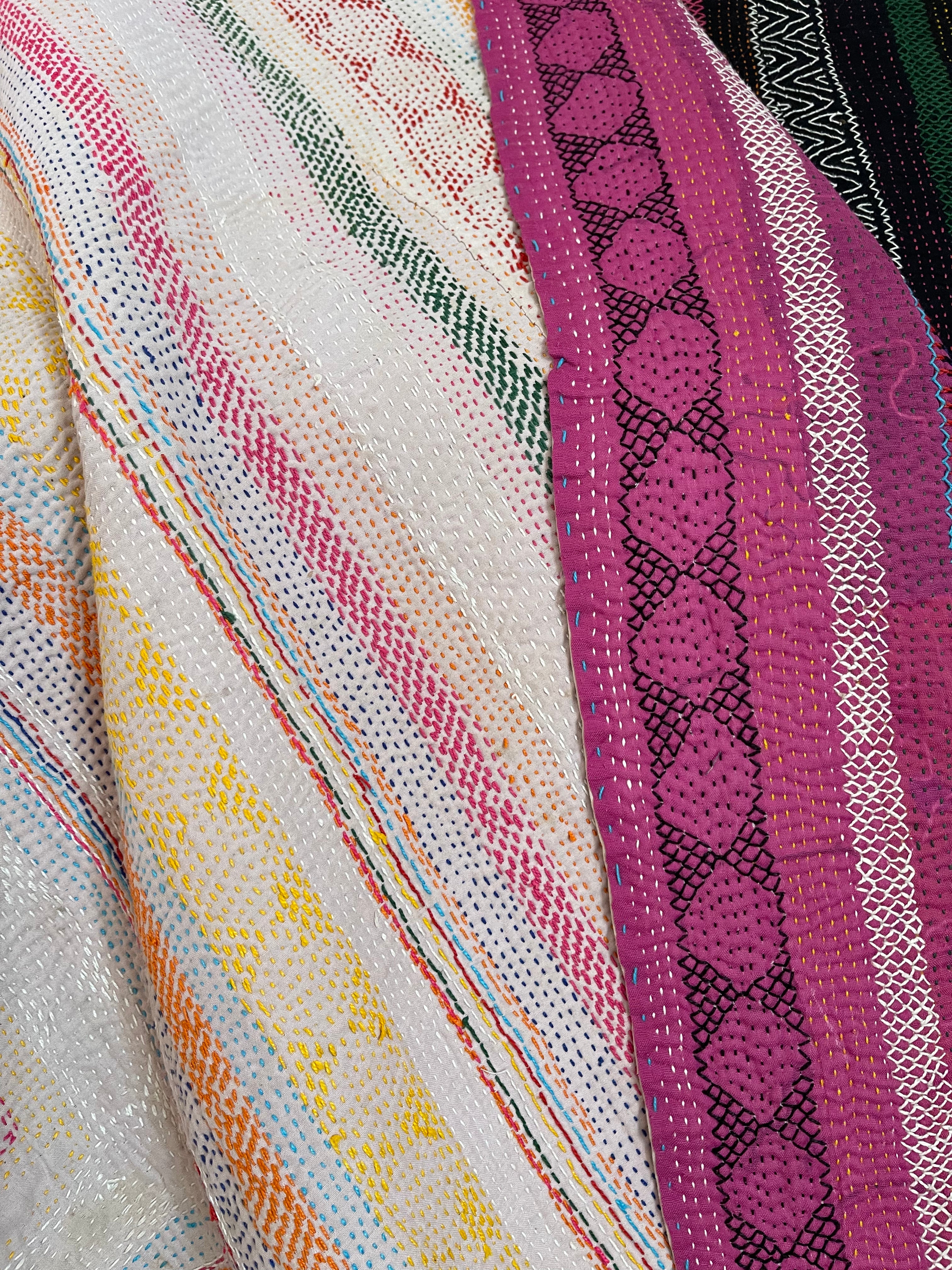 Snake Charmer Quilt - Celestial Pink Border